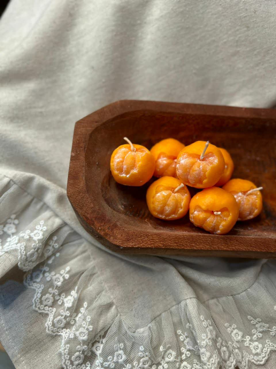 شمع روسی مدل نارنگی نیمه پوست کنده